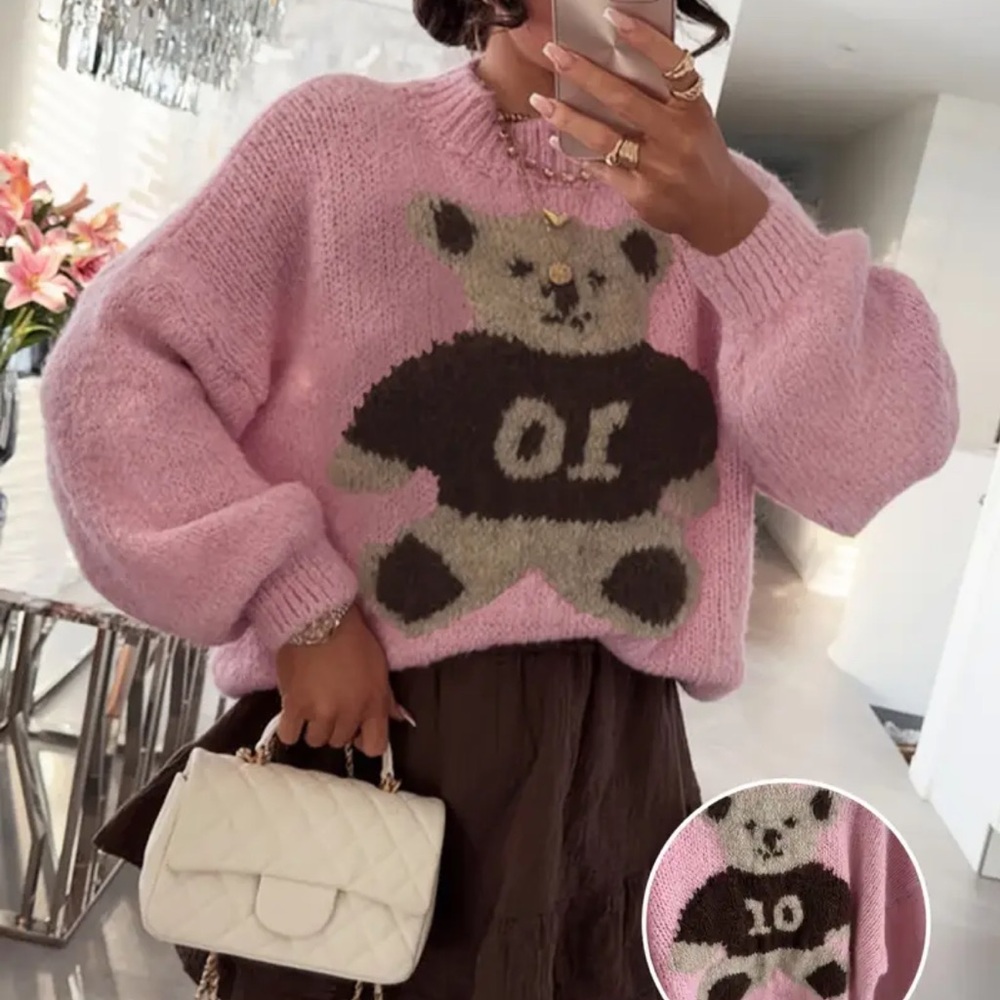 Pink bear knit Sweater with Bear Design - Picture 3 of 4